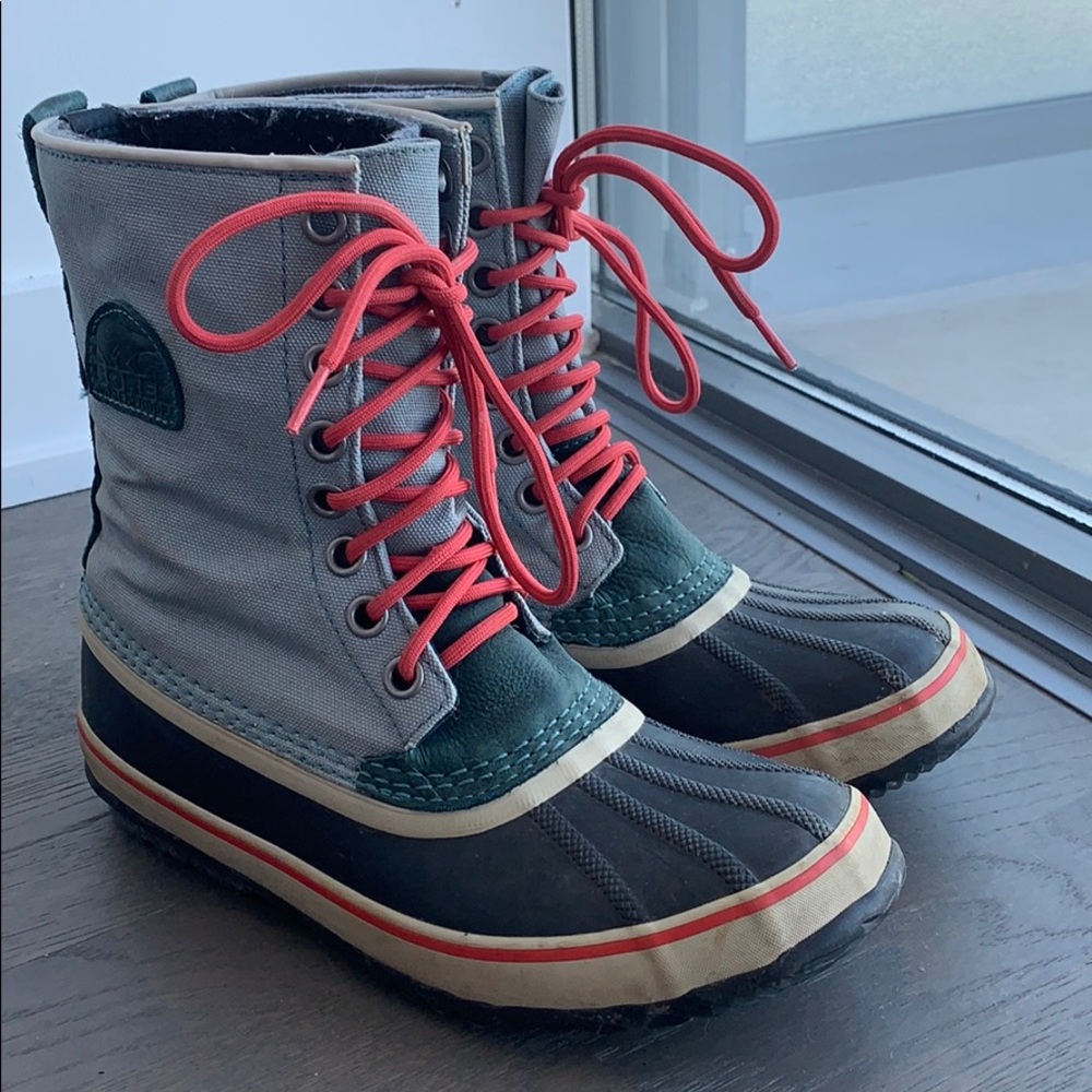 Sorel Women’s size 9.5 winter boots - Picture 4 of 6